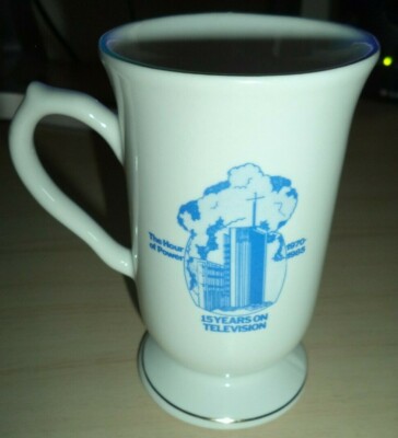 Robert Schuller Ministries Tea Coffee Gold Rimmed Stemmed Mug Cup 1985 30 yrs 