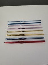 Boye Assorted Aluminum Crochet Hooks Lot Of 8