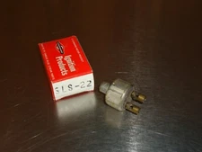 New Standard Brake Stop Light Switch SLS-22 SWD-4105 1450341 1937-1952 Mopar IHC