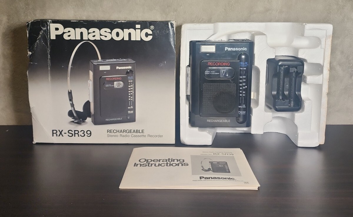 Vintage Panasonic RX-SR39 Cassette Player / Radio Recorder w/ Box