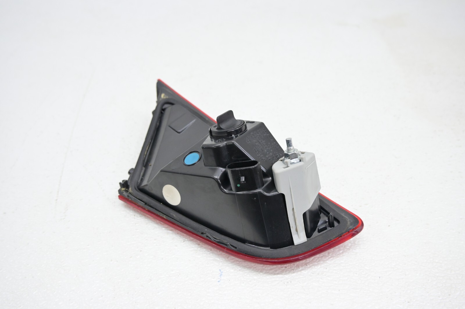 ⭐ 14-21 Maserati Ghibli Rear Right Inner Trunk Lid Taillight Light Lamp Oem