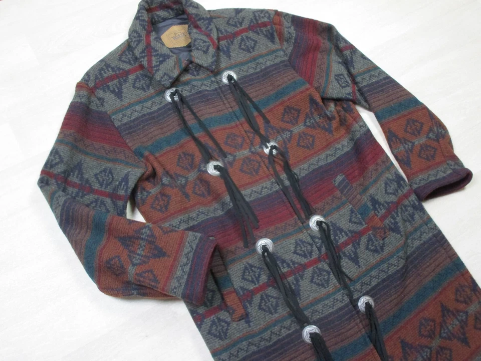 Vintage WOOLRICH Aztec Tribal Western Trench Coat Jacket Medium USA Made Duster - Image 4 of 4