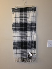 Cashmink V Fraas Scarf Plaid 100 Acrylic Made in Germany Super Soft NEW 15x32