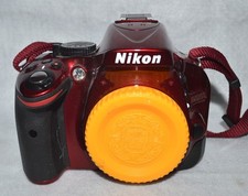 Nikon D5200 fotocamera reflex digitale - rosso (solo corpo) - numero di otturatori molto basso (627)