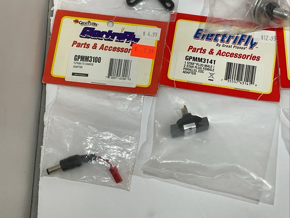 Lot of 12 Great Planes Electrifly R/C Airplane Parts - Blades, Gearbox, etc - Image 2 of 4