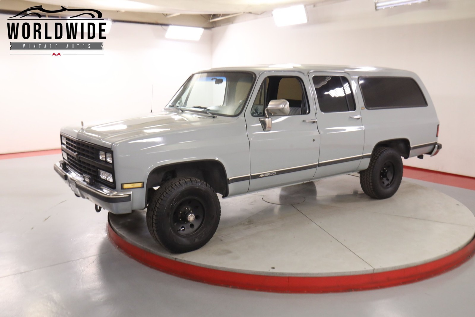 1990 Chevrolet Suburban for sale in Denver Colorado