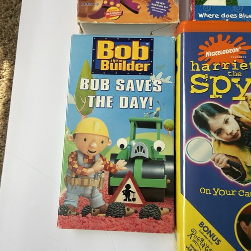 VHS LOT 9 Y2K Orange Blue Yellow Tapes Barney Blues Clues Bob Builder Dora Rocko - Picture 7 of 22