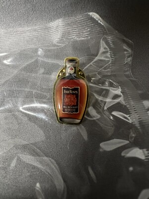 Four Roses Bourbon Whiskey Bottle Promo Tie /  Hat Pin Brand New Old Stock