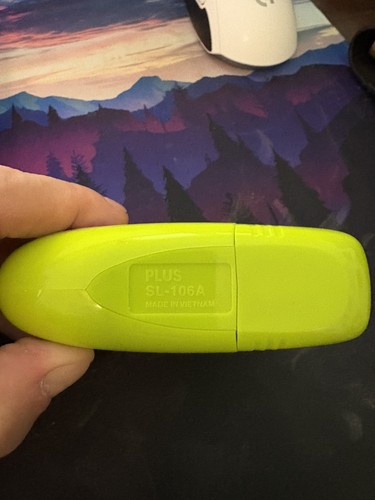 Plus Paper Clinch Compact Staple-Free Stapler, Green