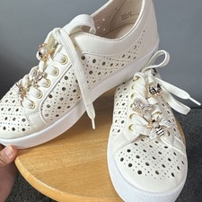 Dolce Vita Roxane Women s White Low Top Perforated Leather Lace-Up Sneakers