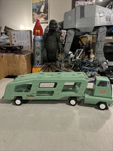 Vintage Mini-TONKA Green Pressed Steel Light Green Car Hauler Carrier Toy