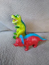 Kid Connection Dino Transport Set T-Rex And Triceratops Dinosaurs