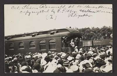 Photo:Wilmar Minn Theodore Roosevelt 1910s Railroad Car Speech Crowd