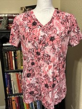 Koi Basics EST. 2006 Women's Size M Scrub Top Pink Floral Pattern Pockets