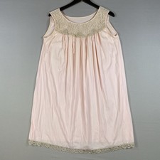 Vintage Nightgown Medium Pinehurst Pink Chemise Nightie Made in USA Lace Trim
