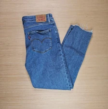Levi's Women's 721 Womens Jeans Size 30 High Rise Skinny Measures 29x24.5 Cutoff