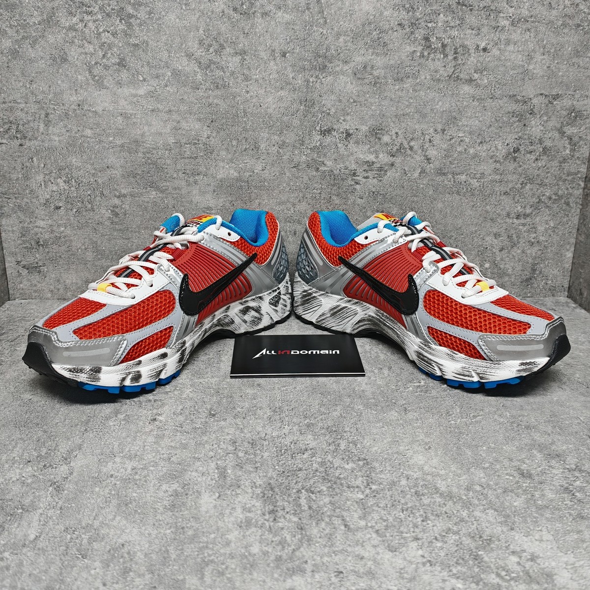 Level SS/New - Nike Air Zoom Vomero 5 Low Gundam FV3964-601 Women