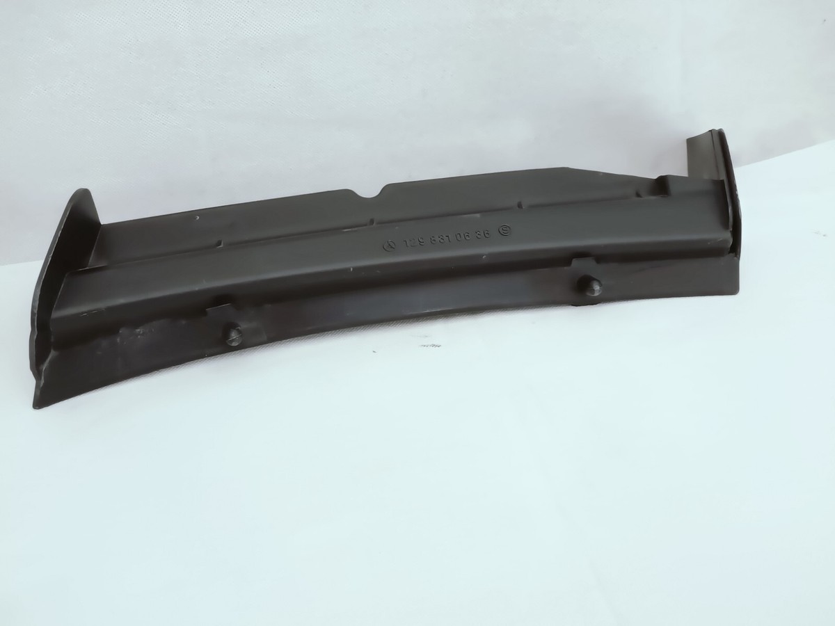 Mercedes Benz Genuine SL R129 windshield Water Baffle Cover Right
