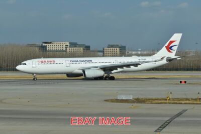 FOTO FLUGZEUG AIRBUS A330-343 'B-303D' CHINA EAST AIRLINES C/N 1881 GEBAUT