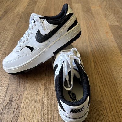 Nike Gamma Force (White/Black) - Women s 9.5 