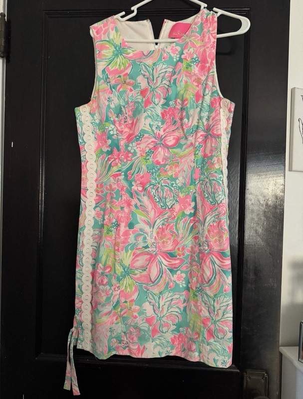 Lilly Pulitzer Size 10 Women’s Dress Sleeveless Floral V-Neck Lac
