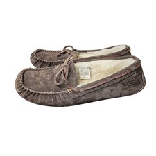UGG Dakota Discontinued Tobacco Fully Lined Shearling Moccasins Sz 7 497