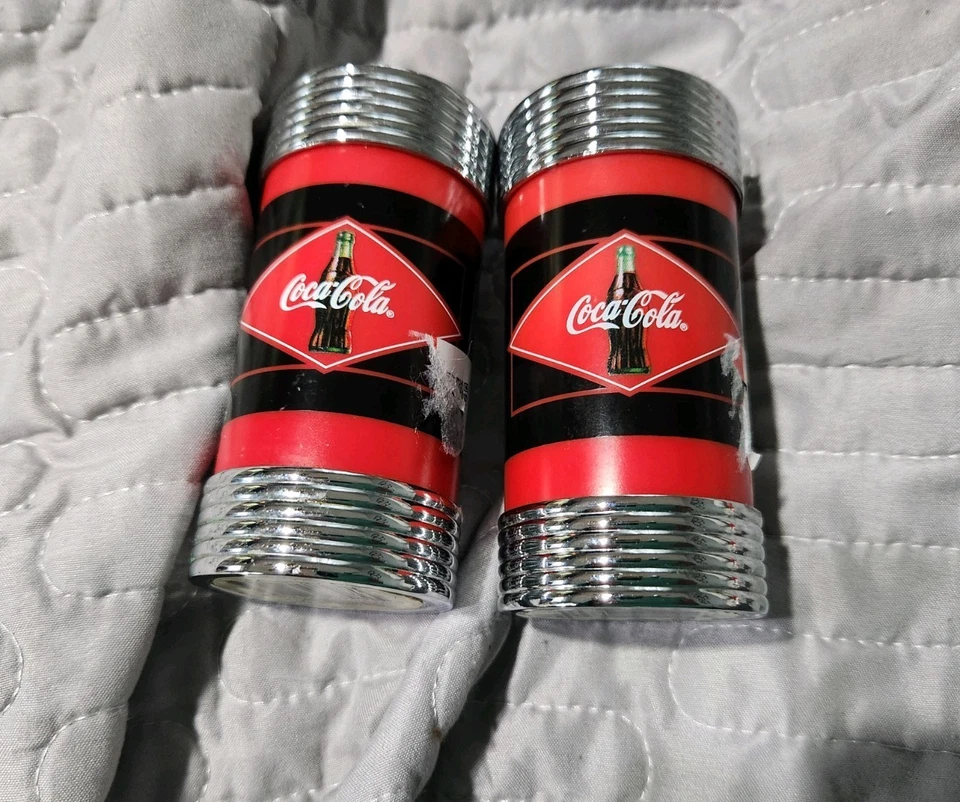 Lote de 2 juegos de saleros y pimenteros Coca-Cola y soporte para pajitas Foto 2 de 4