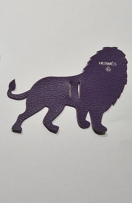 Hermès Taschen Anhänger Lila Löwe Echtleder Echt Leder