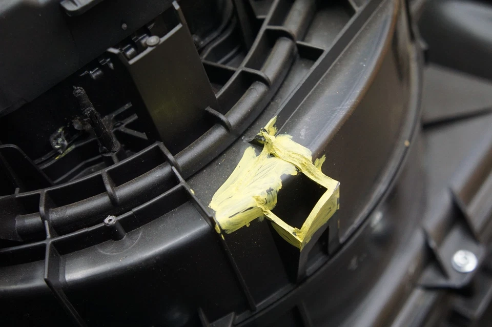 Caja de motor soplador núcleo calefactor 4S1820005D 4S1820021 Audi R8 Lms GT4 2018 *Nota Foto 3 de 4