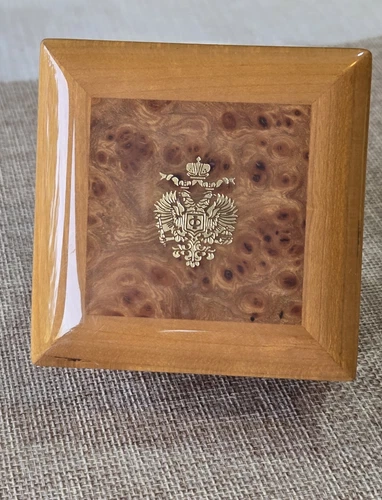 ? Nice Fabergé Jewelry Wood Box