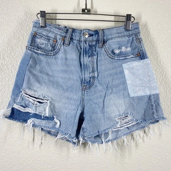 American eagle boyfriend best sale shorts