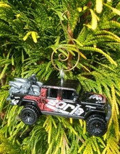Hot Wheels 2020 Jeep Gladiator Christmas Tree...