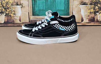 vans black chunky varial checkered skate Women's shoe US size 7.5