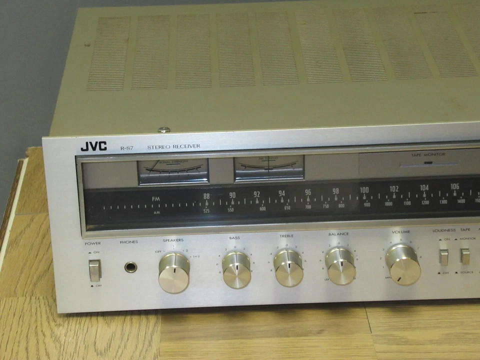 JVC R-S7 Vintage Stereo Receiver Amplifier Tuner AS IS - Image 3 of 4