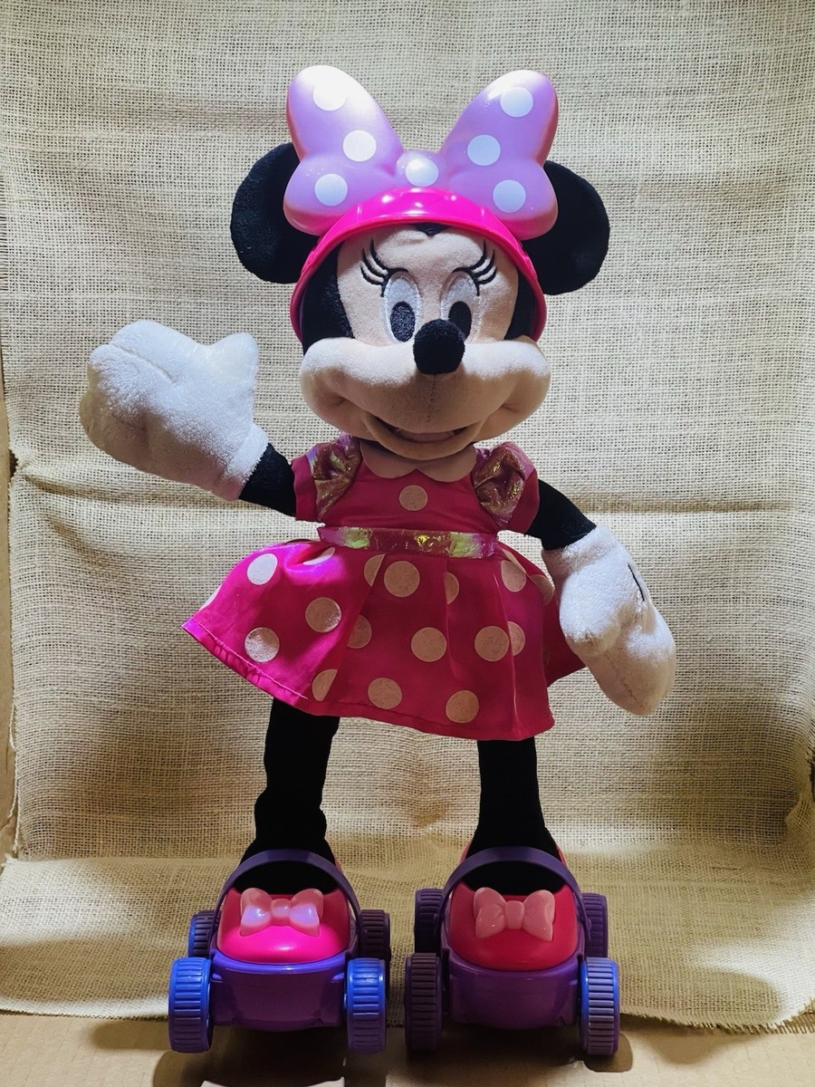 Disney Super Roller Skating Minnie Mouse Large Talking Singing Toy