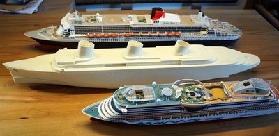SS Normandie - Old Model Kits - 1:350 - Resin Modellbau-Satz - 1000 Teile - Neu