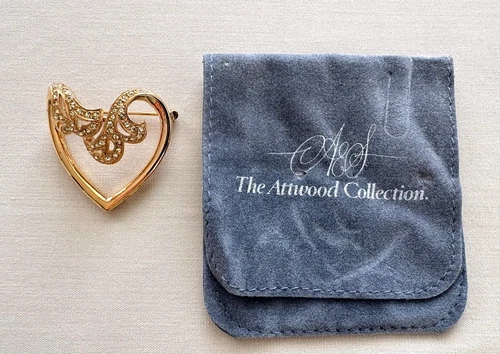 Attwood Sawyer A & S UK Goldtone Heart Pin Brooch Vintage Costume Jewelry w Bag