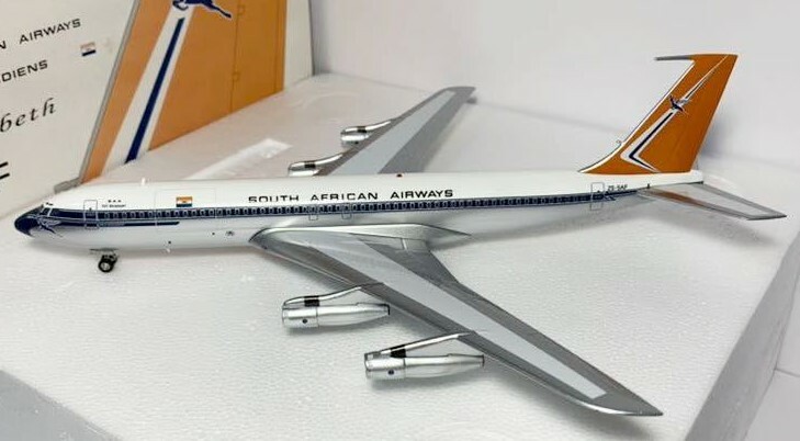 航空機・ヘリコプター INFLIGHT200 FUERZA AEREA 707-300 Amazon.com: Inflight 200 State of for Qatar for Boeing 707