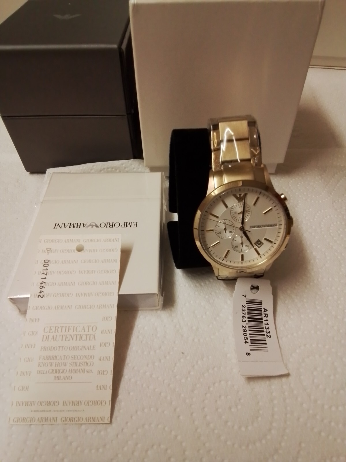 Brand New Emporio Armani 1332 Watch for Stylish Sophistication