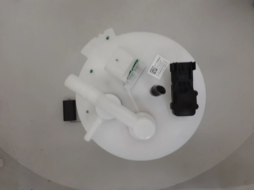 Módulo de bomba de combustible de repuesto 84715864 para Chevrolet Silverado 1500 19-20 Foto 2 de 3