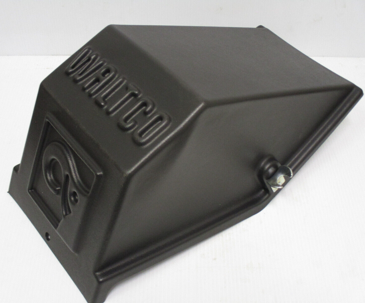 ahpl A.H.P.L シリトー Aryeh Zip-Up - Lion Head Solid Gold – Aryeh Style