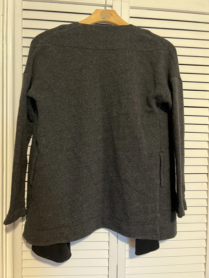 GAP Women's Size Medium M Cardigan Sweater Open Front Jacket Charcoal Gray - Image 4 of 4