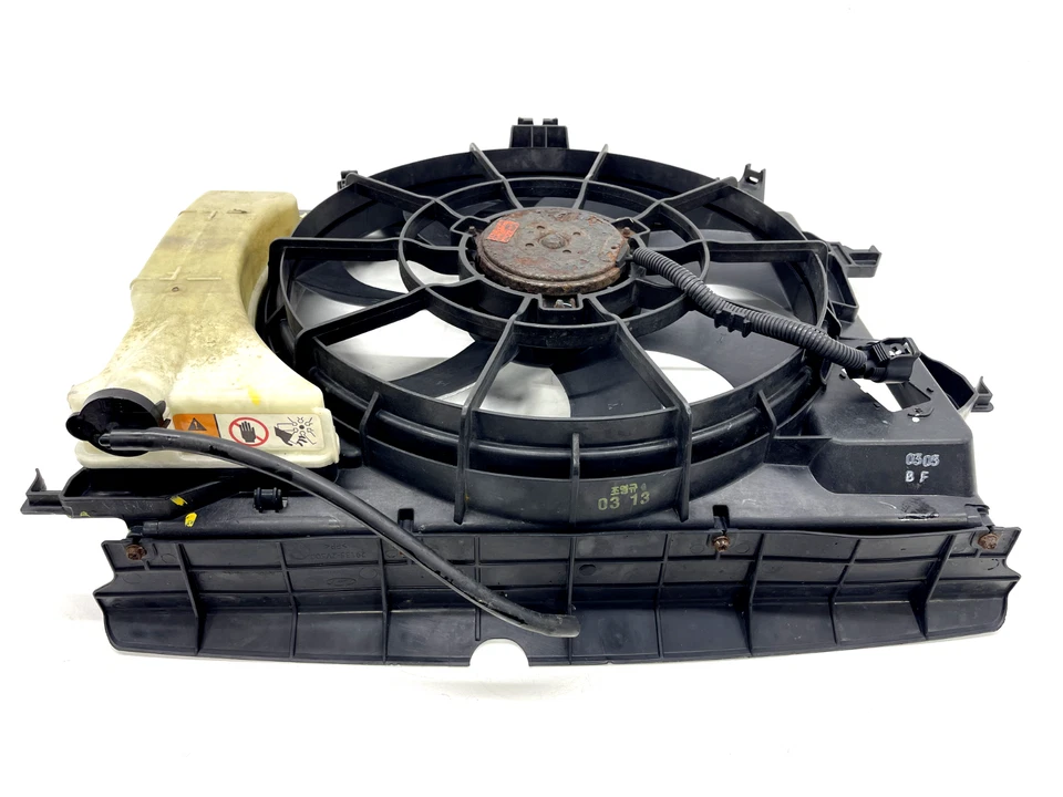 Conjunto de ventilador de refrigeración Hyundai Veloster 2011-2013 25380-1Rxxx OEM Foto 4 de 4