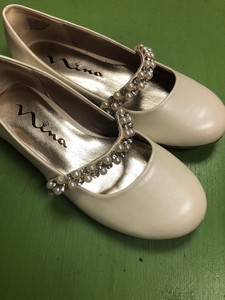 nina little girl shoes