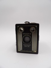 Eastman Kodak Company Brownie Target Six-20 Box Camera Working Shutter, Untested