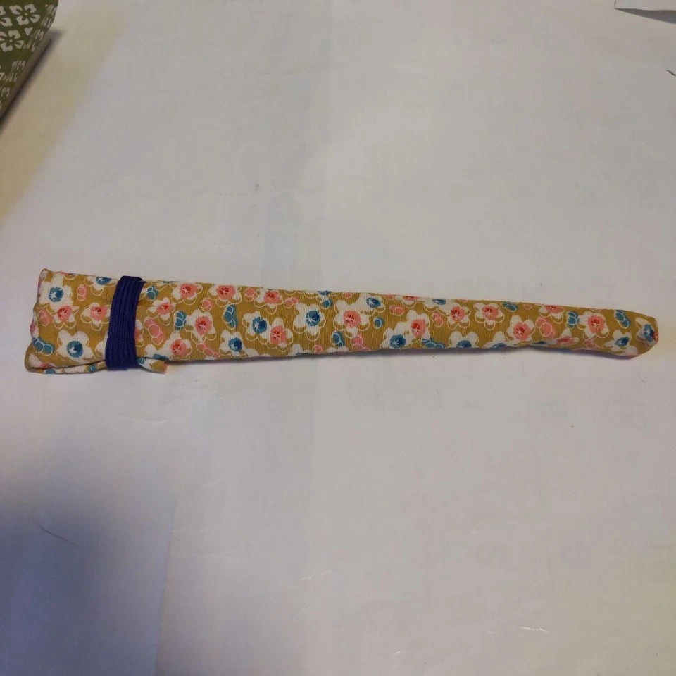  Traditional Japanese Dance Fan Maiougi White Silver Pattern 29.3cm With Case  - Image 3 of 4