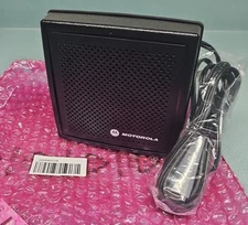 Motorola HSN4031B 7.5W External Speaker APX / XTL / PM1500 Radio With Bracket