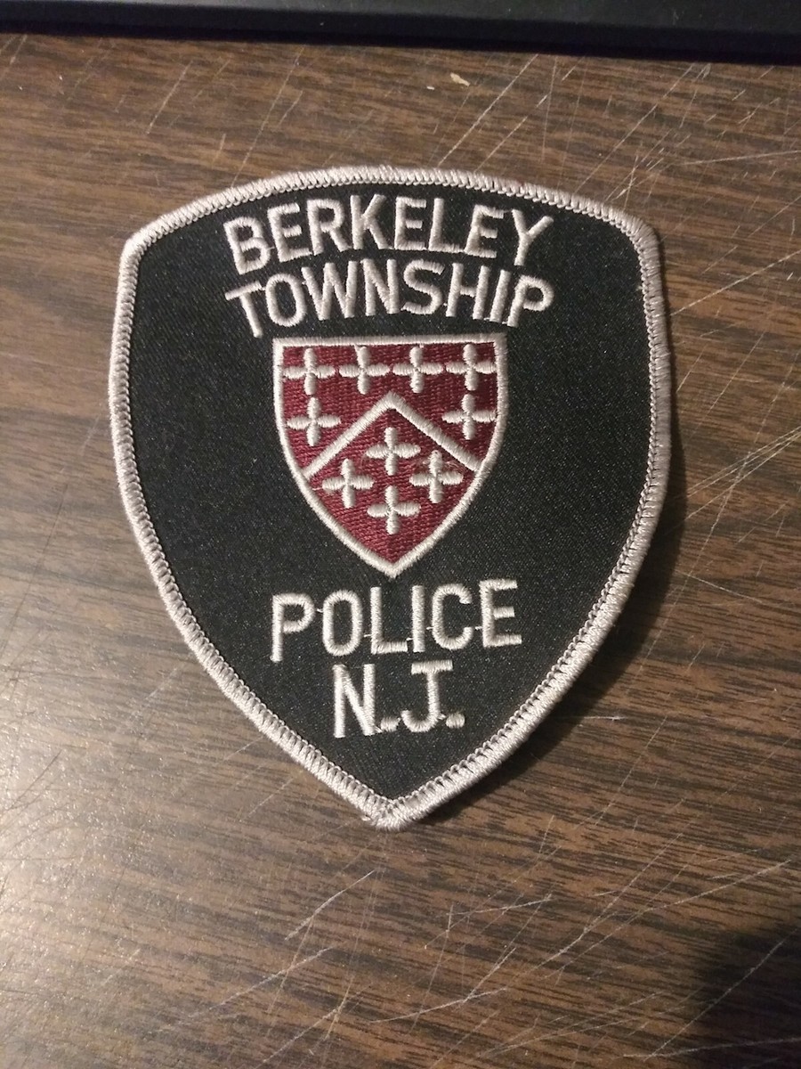 ケ*ス様 BERKELEY POLICE 112 セカンドバッジ Vintage NJ, Berkeley Township Police Department Patch - 4