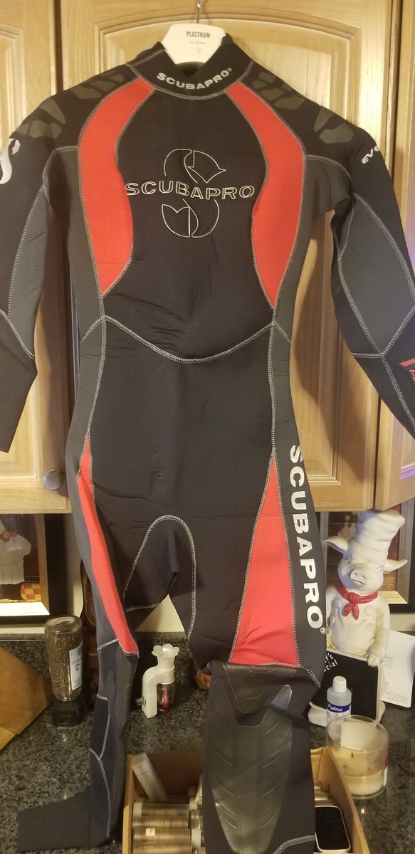 SCUBAPRO EVERFLEX WETSUIT WOMENS 3/2 XS 36/4 | eBay