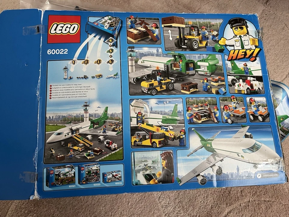 LEGO City 60022 Cargo Terminal, photo 2 sur 5